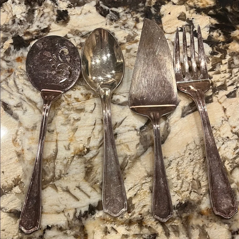 Waterford Elegant Silver Cutlery Set